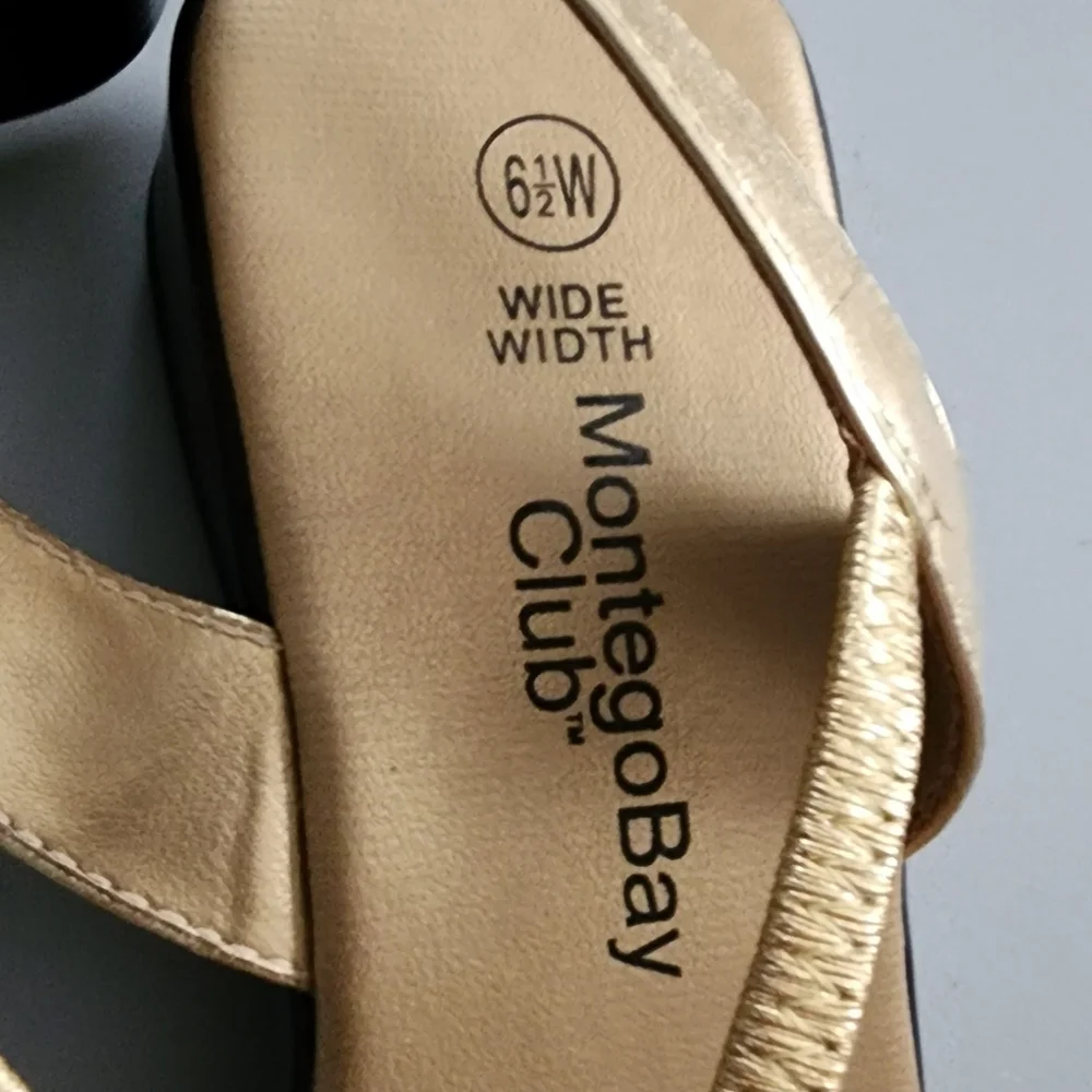 Montego Bay Club Gold Wide Width Strappy Sandals Size 6.5 Women's - Picture 7 of 9